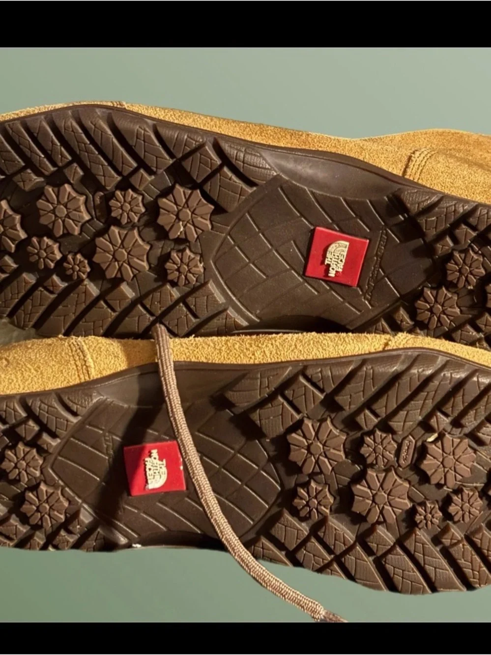 The North Face Women's Tan Suede-Look Insulated Winter Boots 7.5